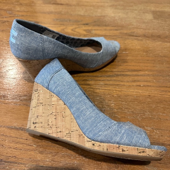 Toms Chambray Wedge open toe - Picture 2 of 3